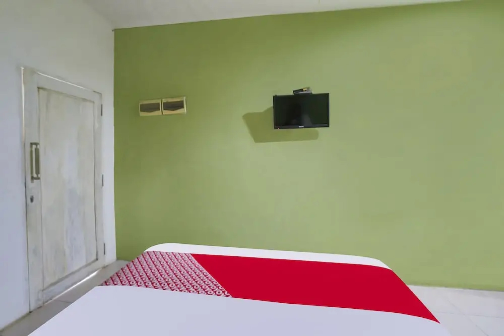 OYO Life 91027 Note Hotel Syariah