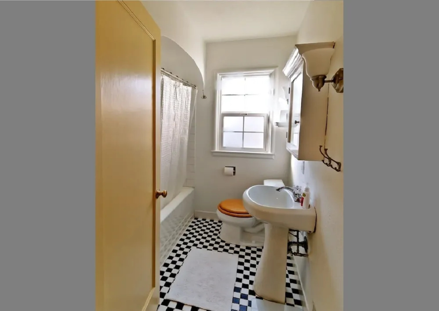 Beautiful Home in the Sugarhouse District of Salt Lake by Wasatch Vacation Homes