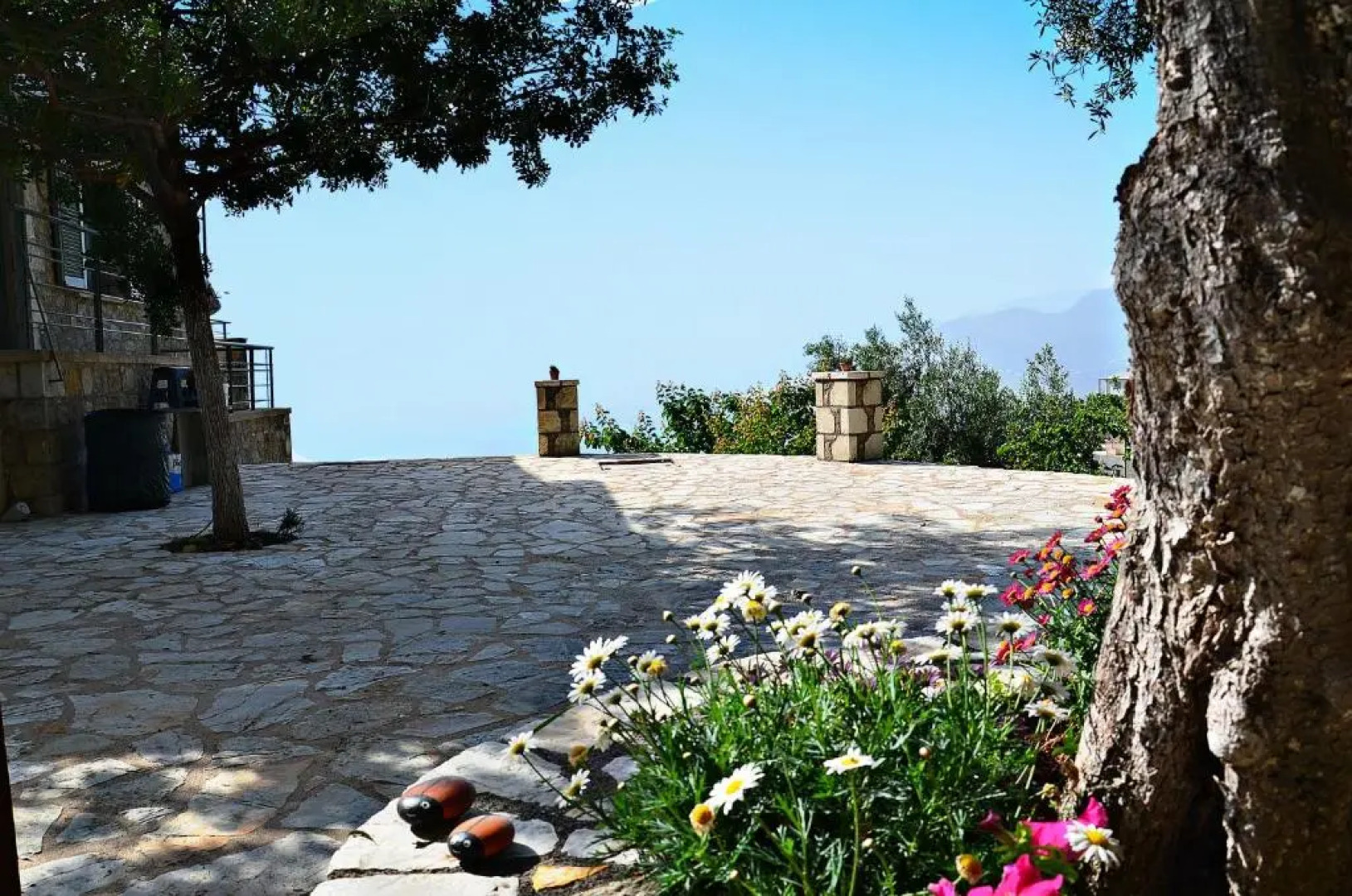 Endless Blue and Luxury at Verga