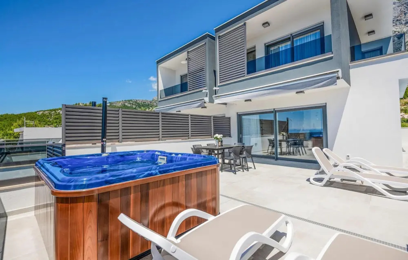 Awesome Home in Makarska With Outdoor Swimming Pool, Wifi and 3 Bedrooms