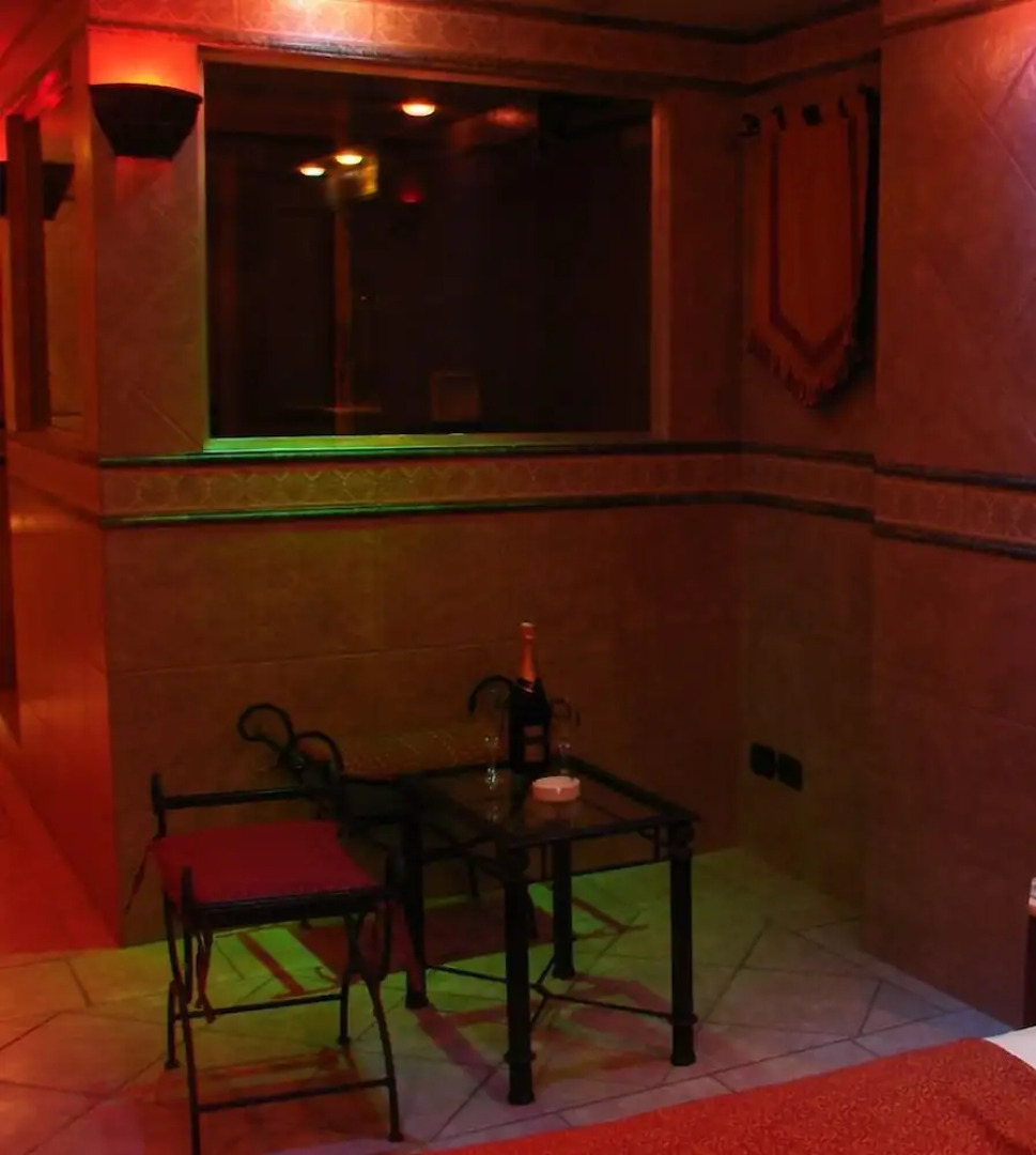 Dallas Hotel (Motel)