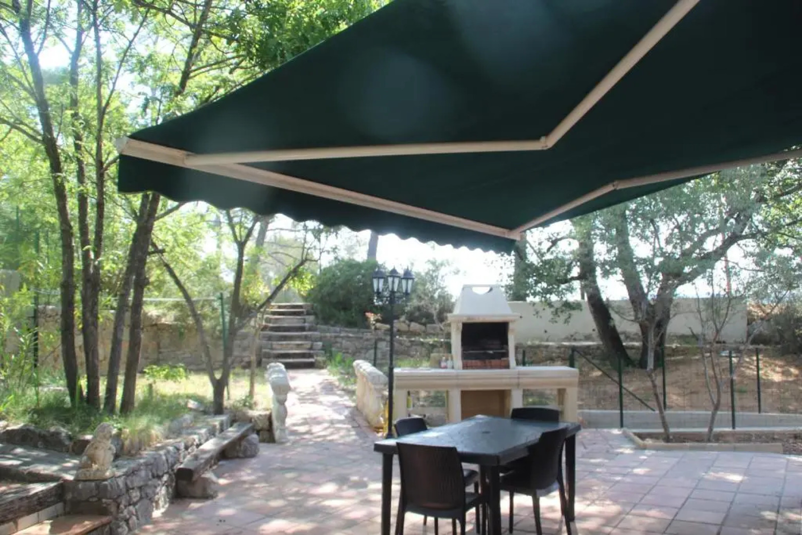 Maisonnette Dans Le Verdon