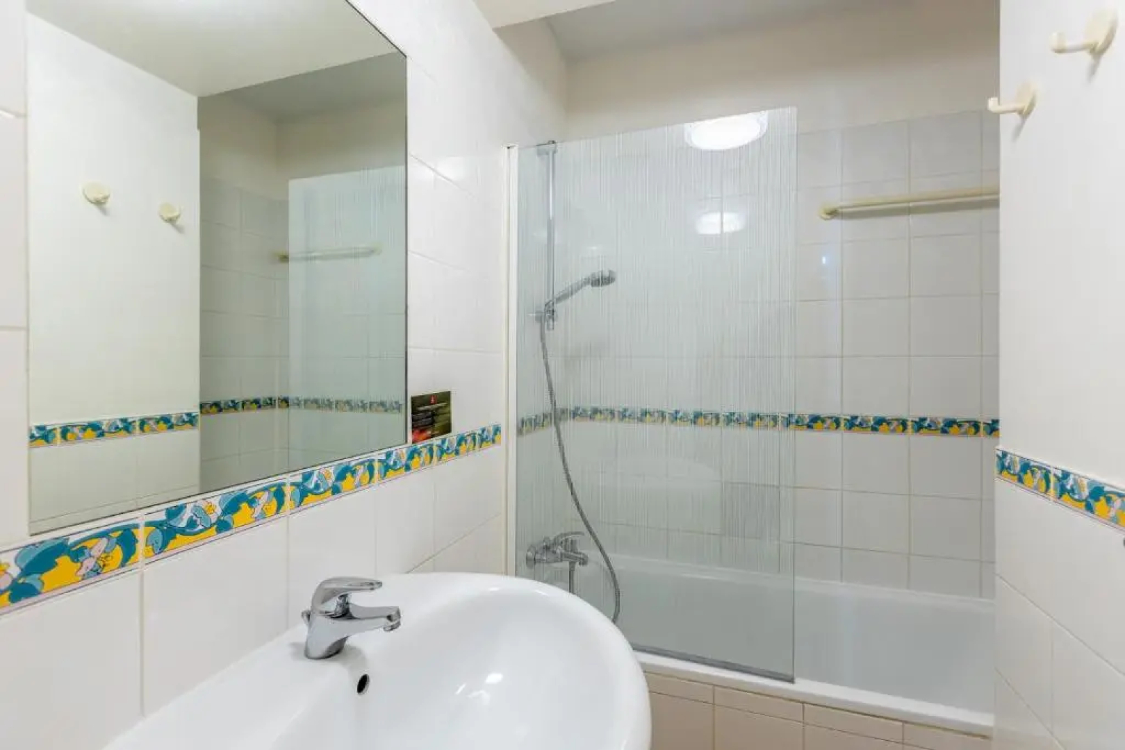 Palais Josephine Cosy studio with free parking