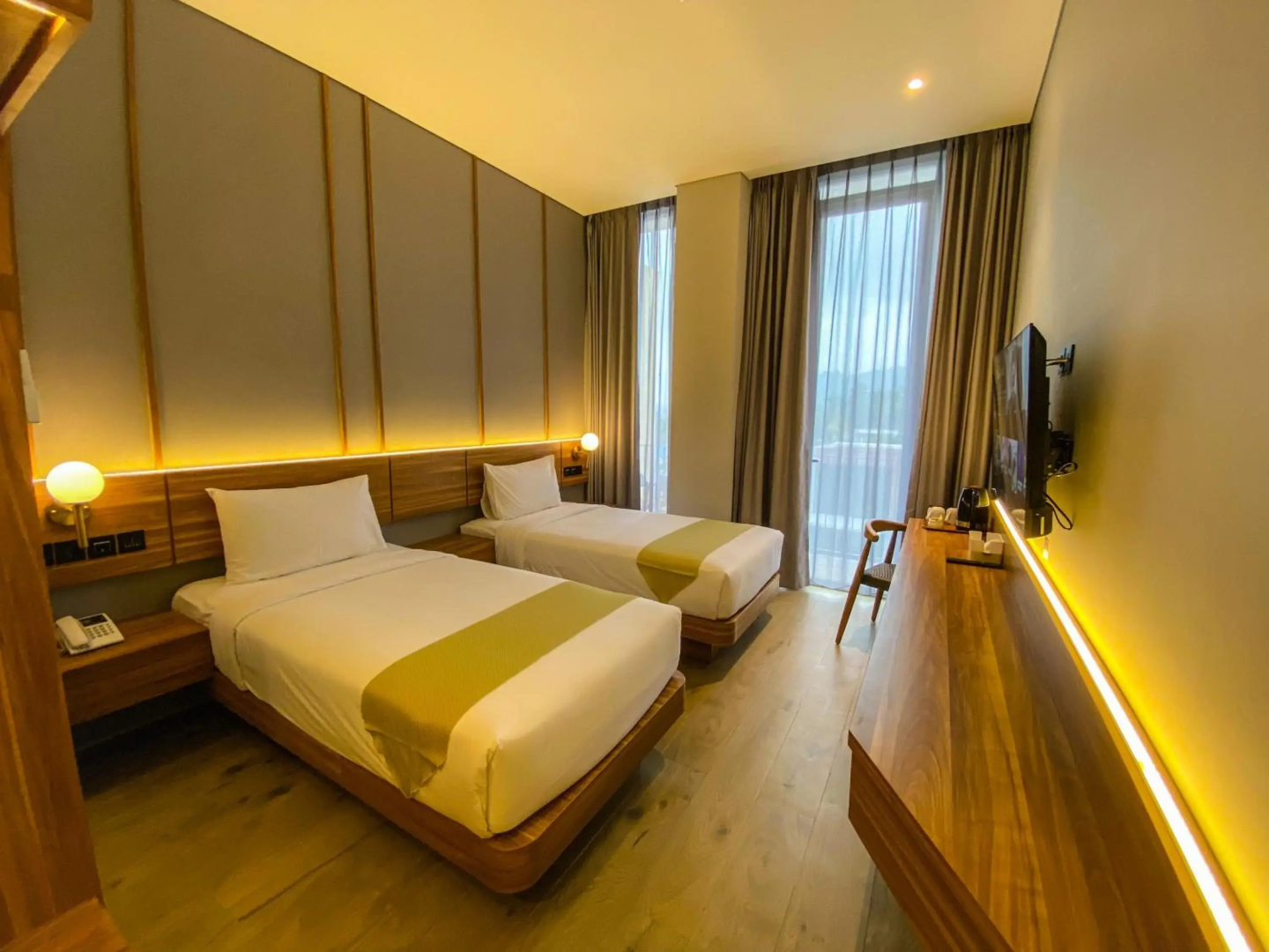 Facade Hotel by Azana