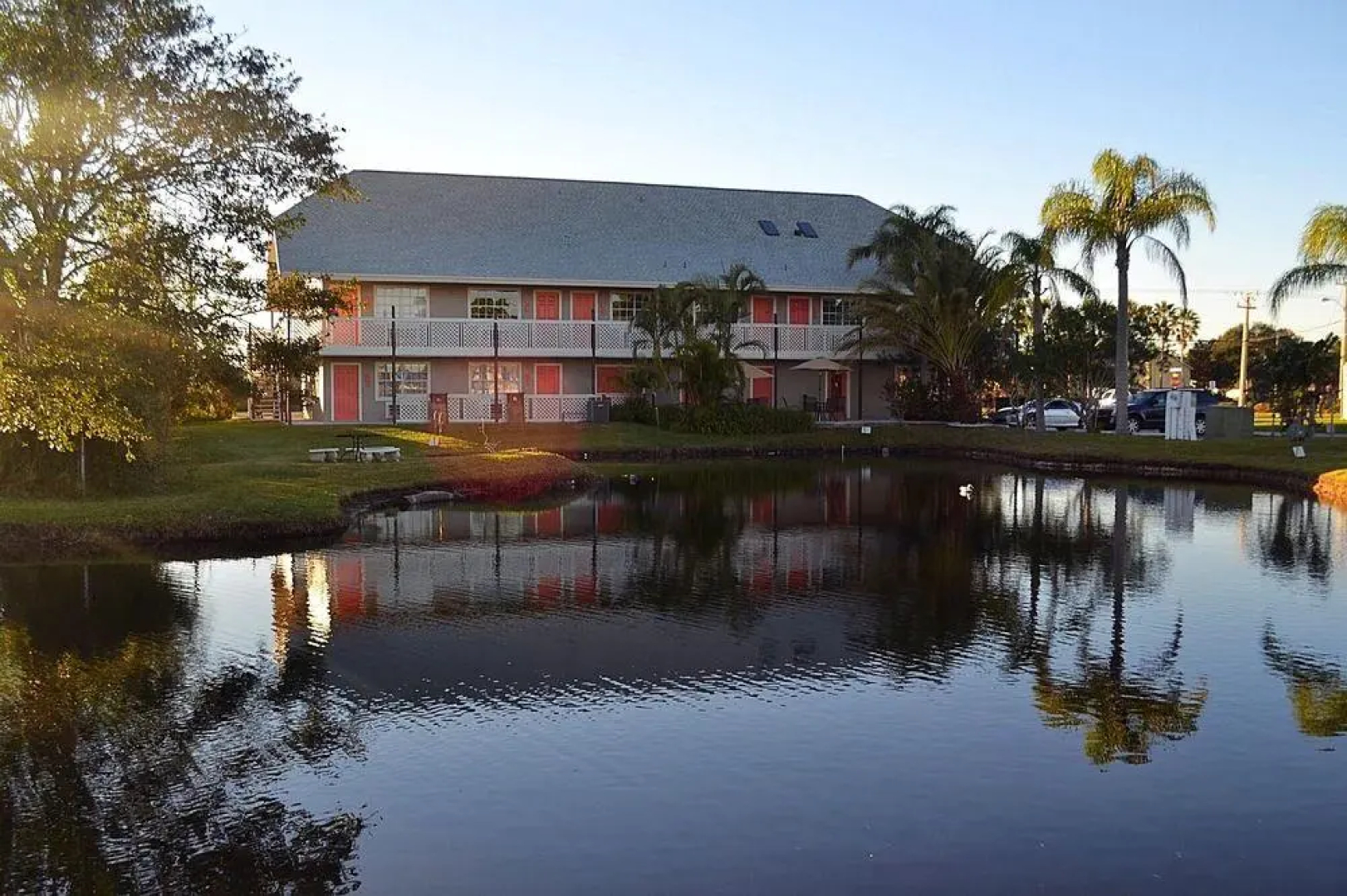 The Palmer Inn & Tennis Club