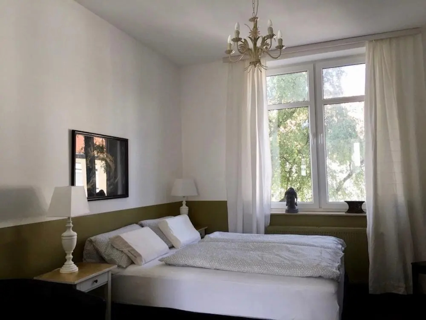 a-domo Apartments Oberhausen - Moderne Wohnungen und Studio Apartments - Gute Anbindung ideal für 1 - 5 Personen