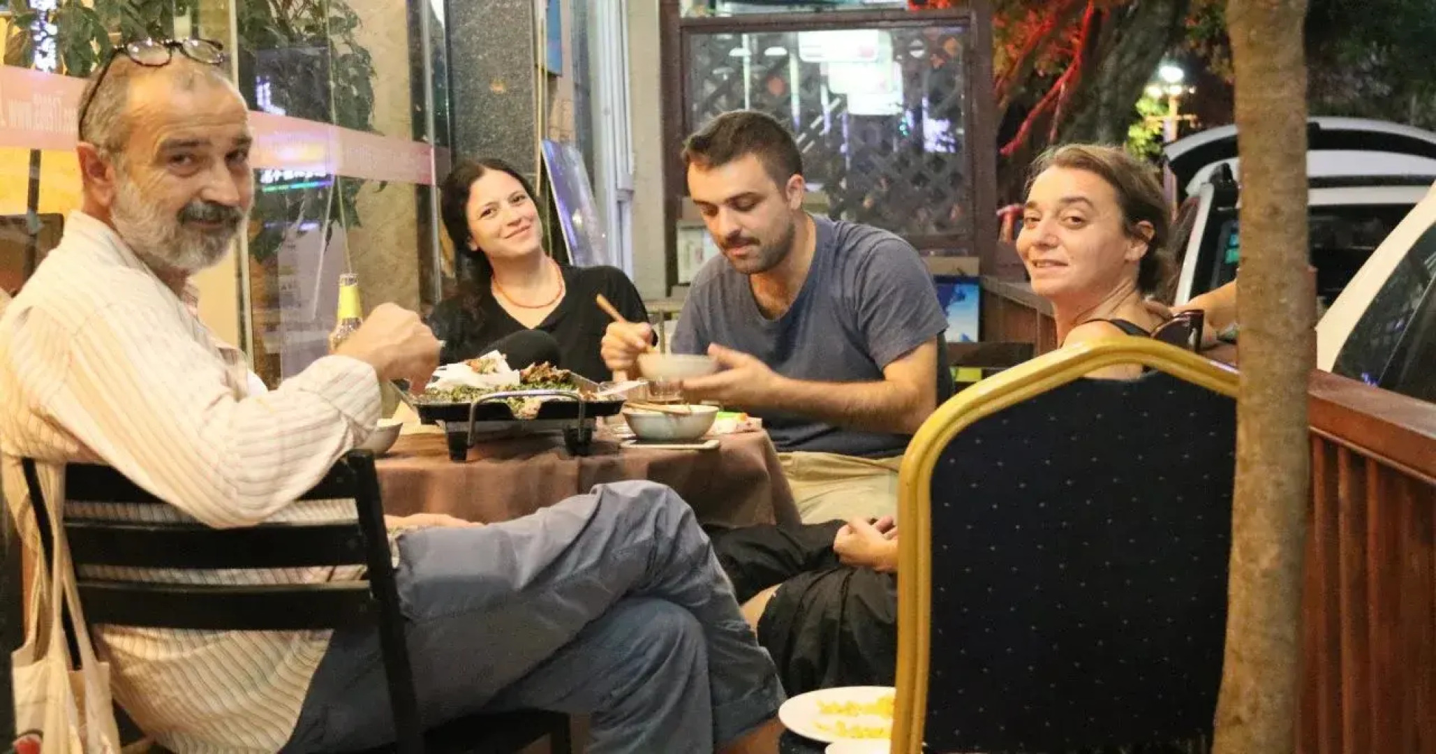 Mount Emei Happy Hotel