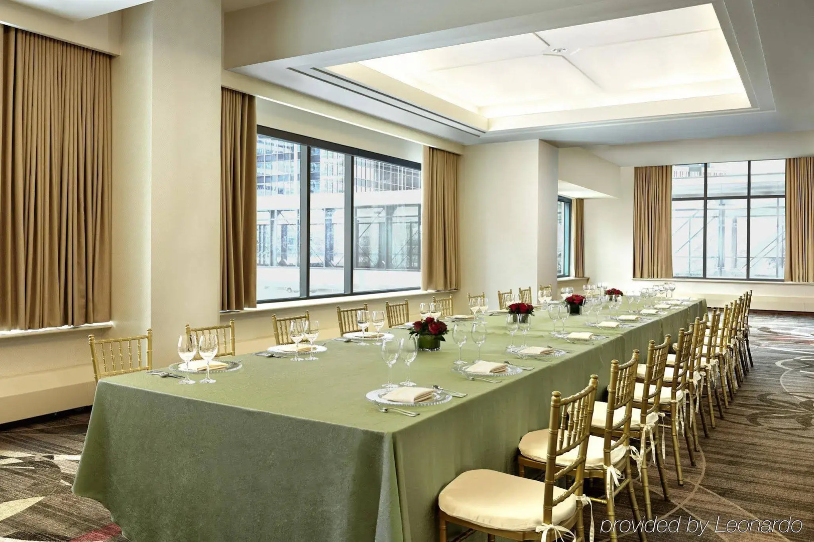 Sheraton Suites Calgary Eau Claire