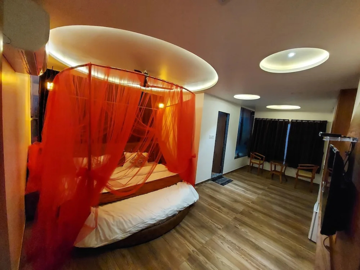 Hotel The Grand Piano