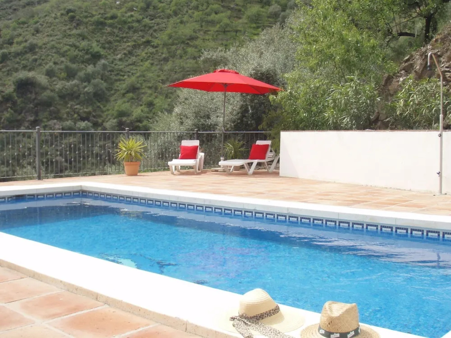 Peaceful Villa in Arenas With Swimming Pool