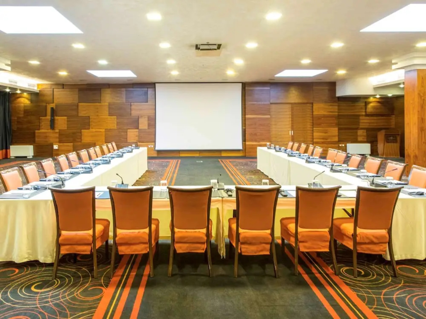 Boutique Bristol Hotel