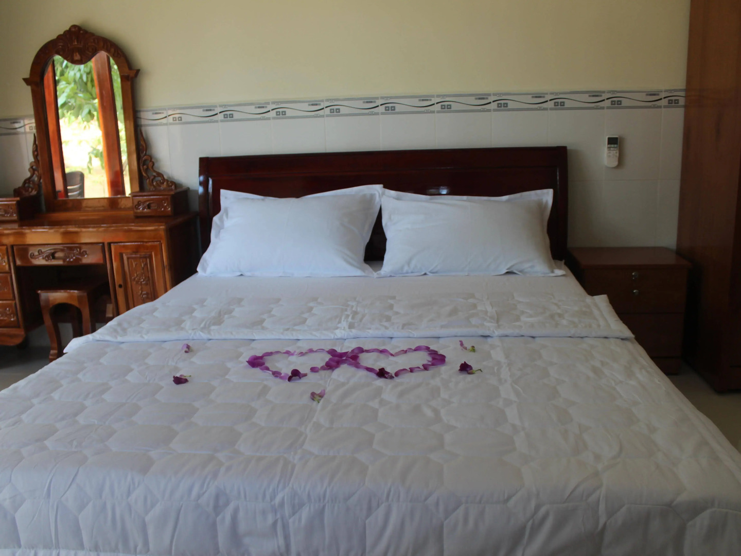 Hoa Nhat Lan Bungalow