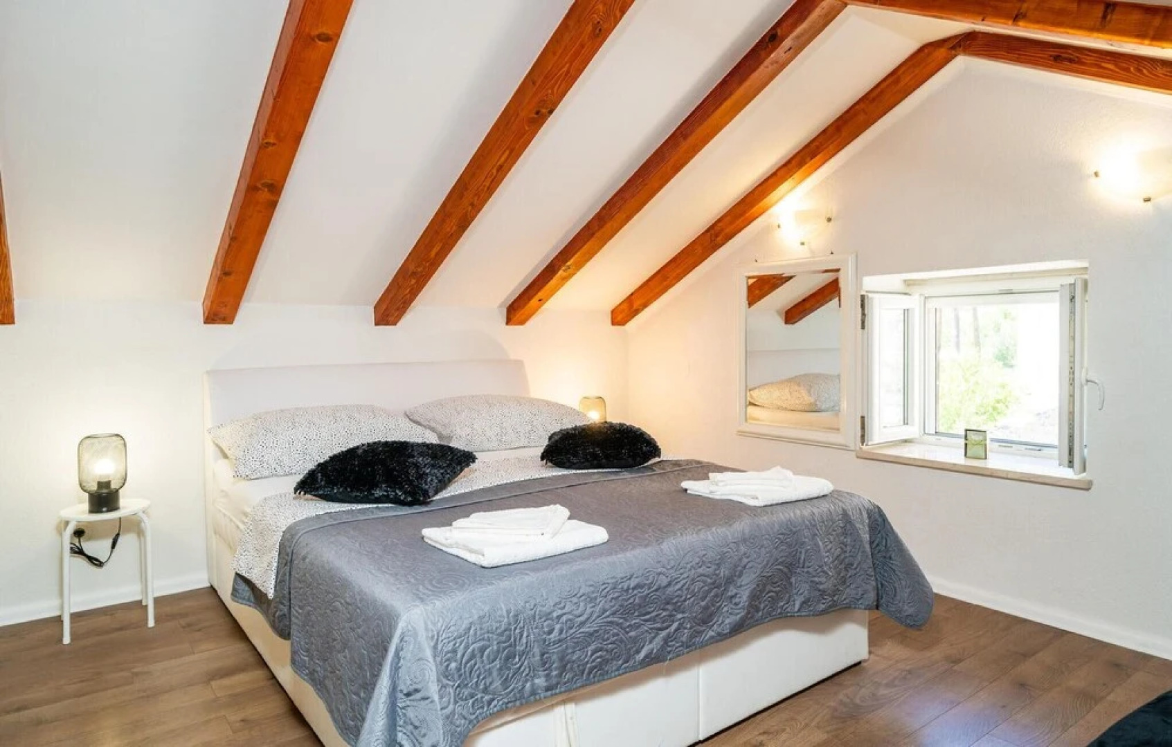 Amazing Home in Komolac With Wifi and 1 Bedrooms