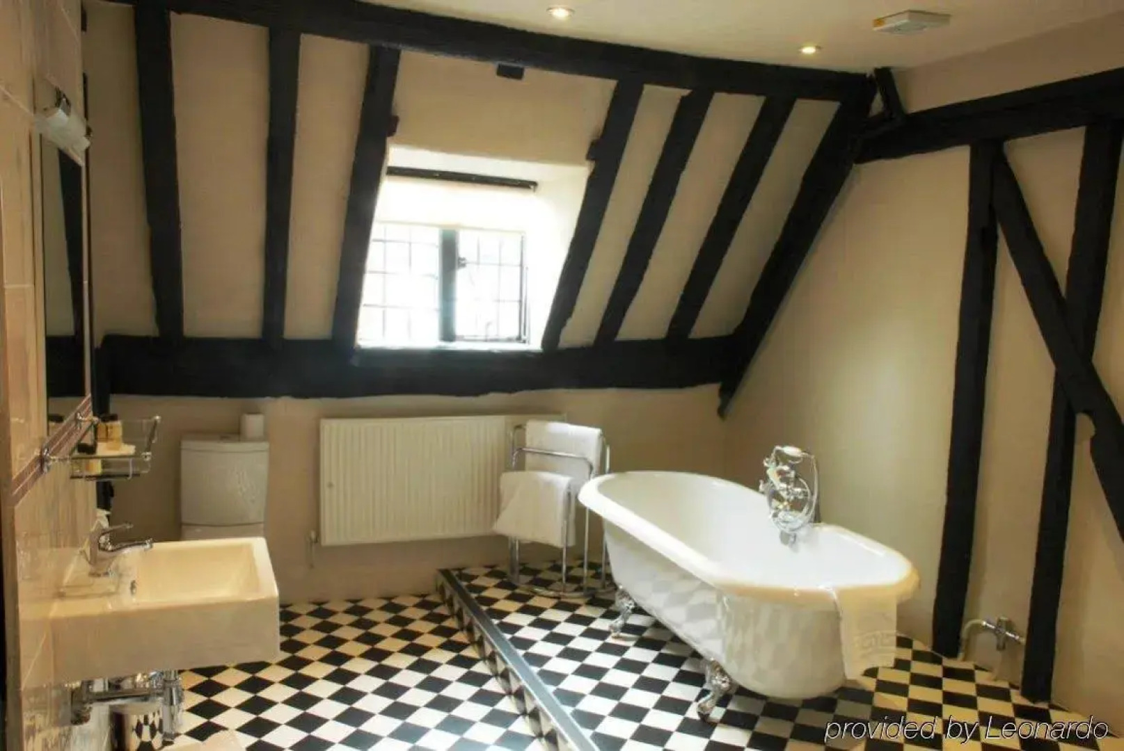 Marlborough Arms Hotel