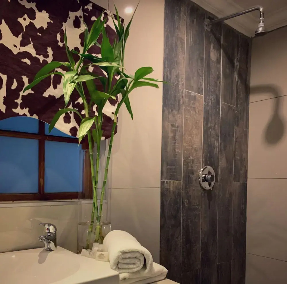 Little Eden Guest Lodge