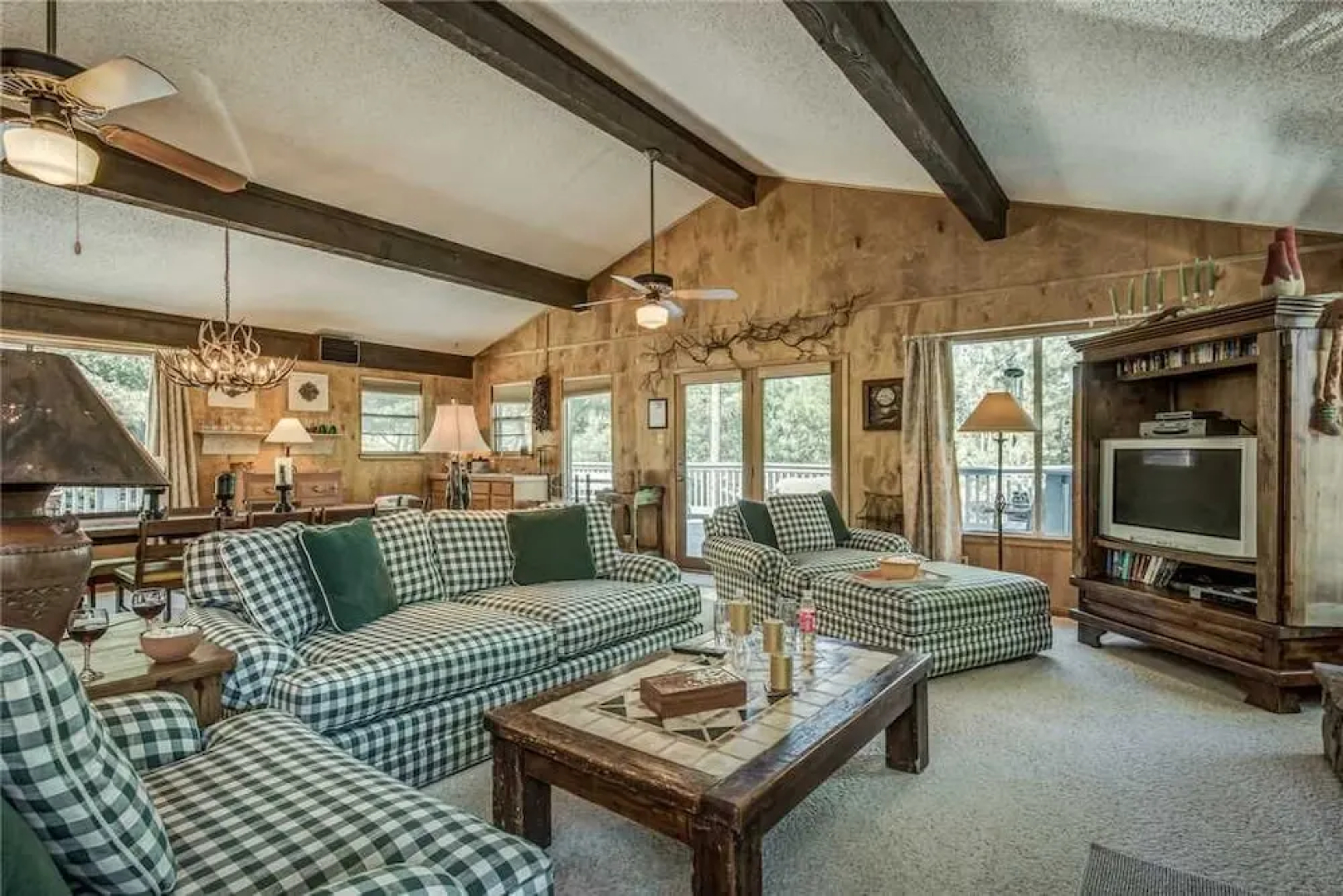 Holly Haven - Five Bedroom Cabin