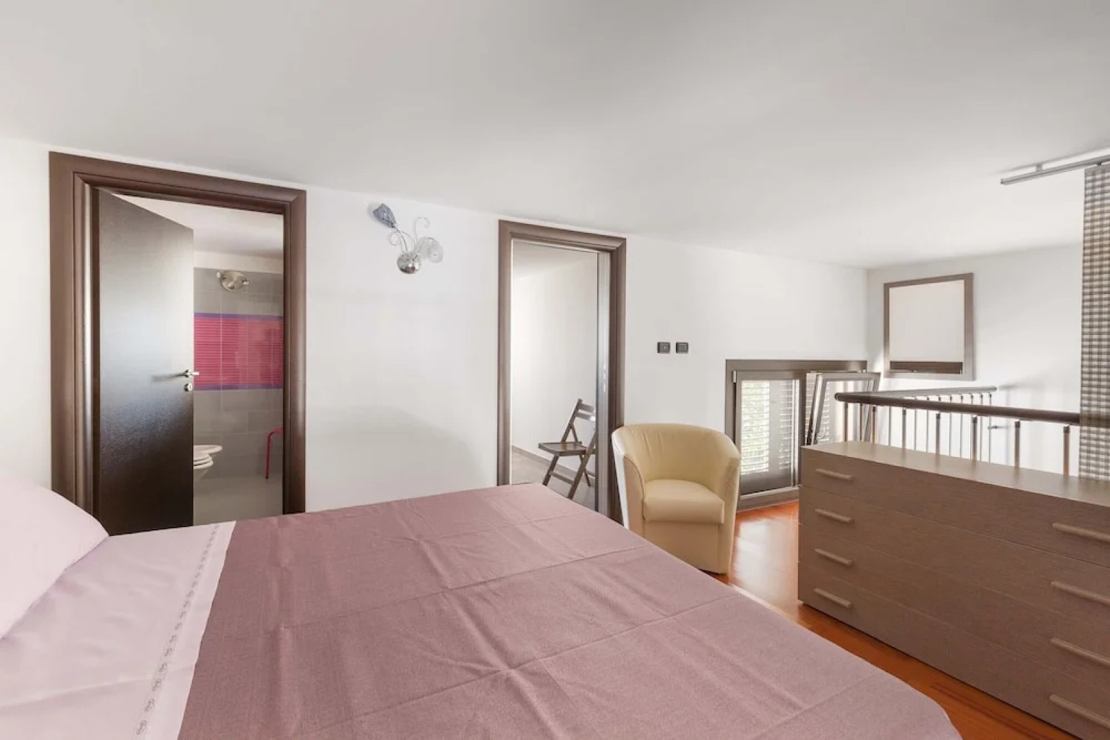 2094 La Dolce Vita Suite