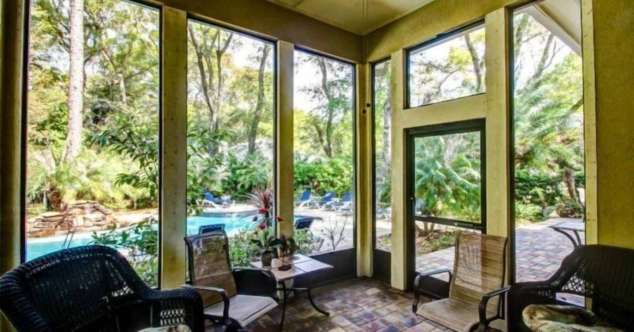 14-sweetwater-oaks-drive