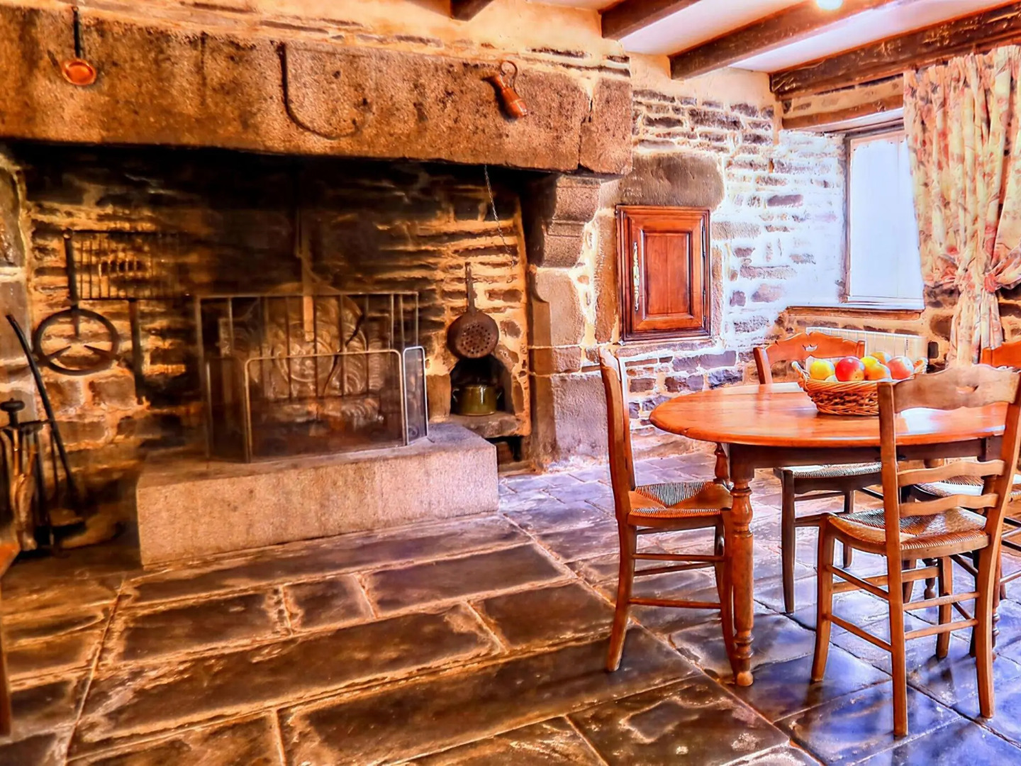 Holiday Home in Montaigu Les Bois with Garden