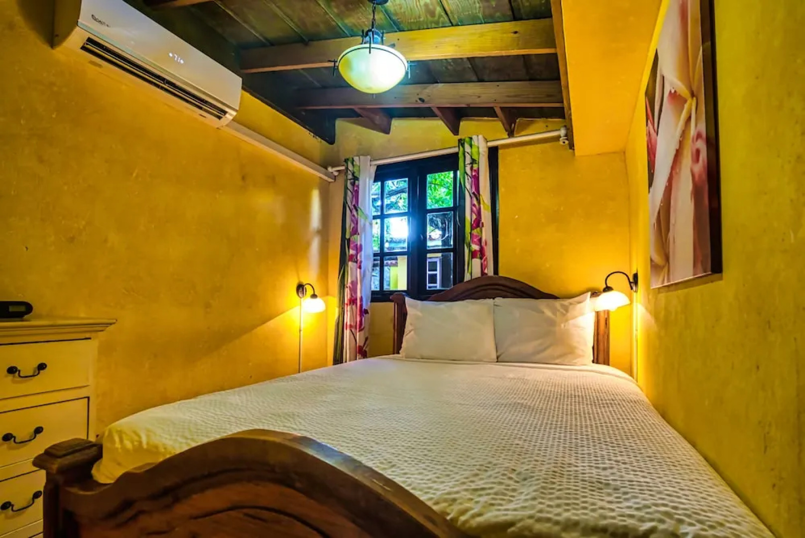 Mexican Style Villa With Private Pool, Free Utilities