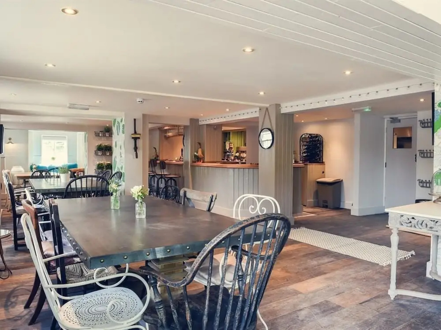 The Village Inn Buriton