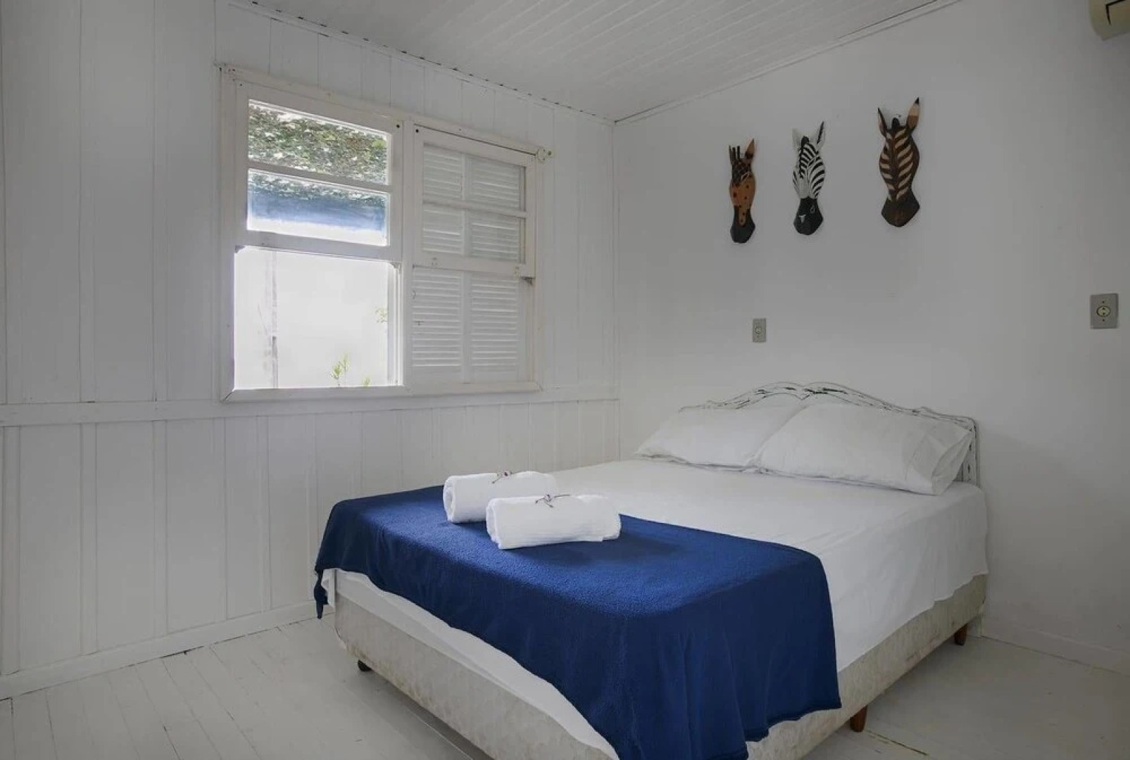 Pé na Areia! Ao Lado do Centrinho da Guarda!