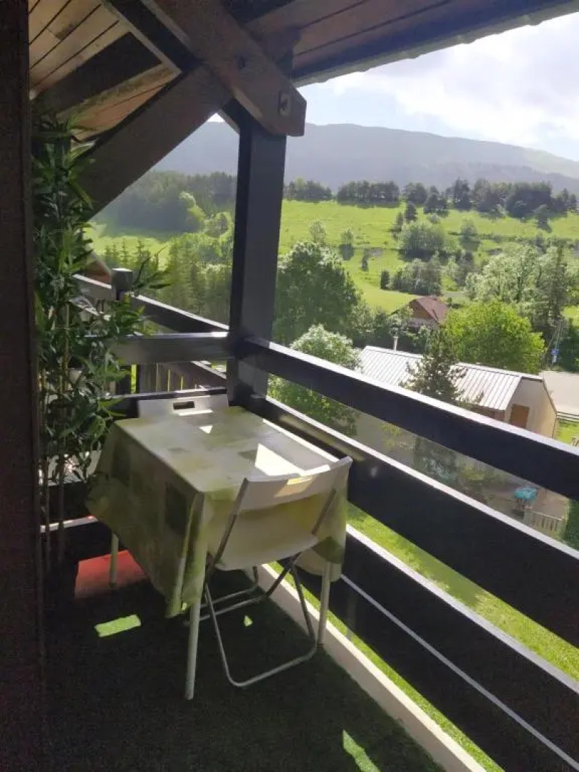 Duplex 3 pièces. Pieds des pistes et balcon!