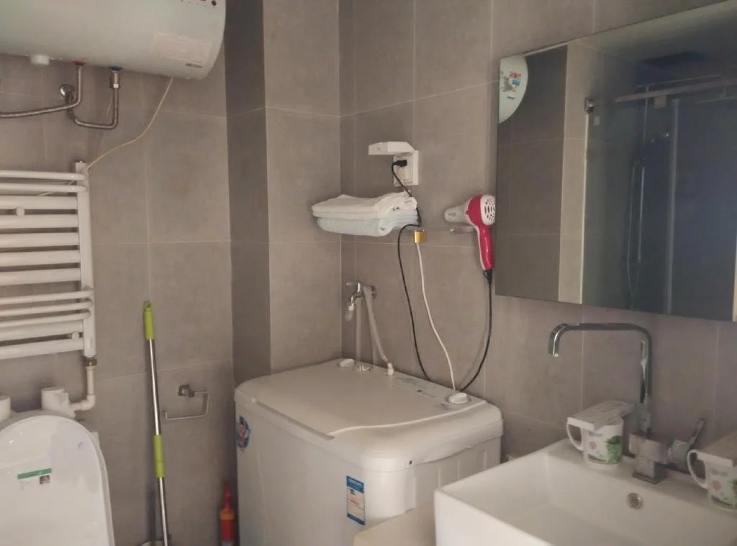 Panjin Xinyuan ApartHotel