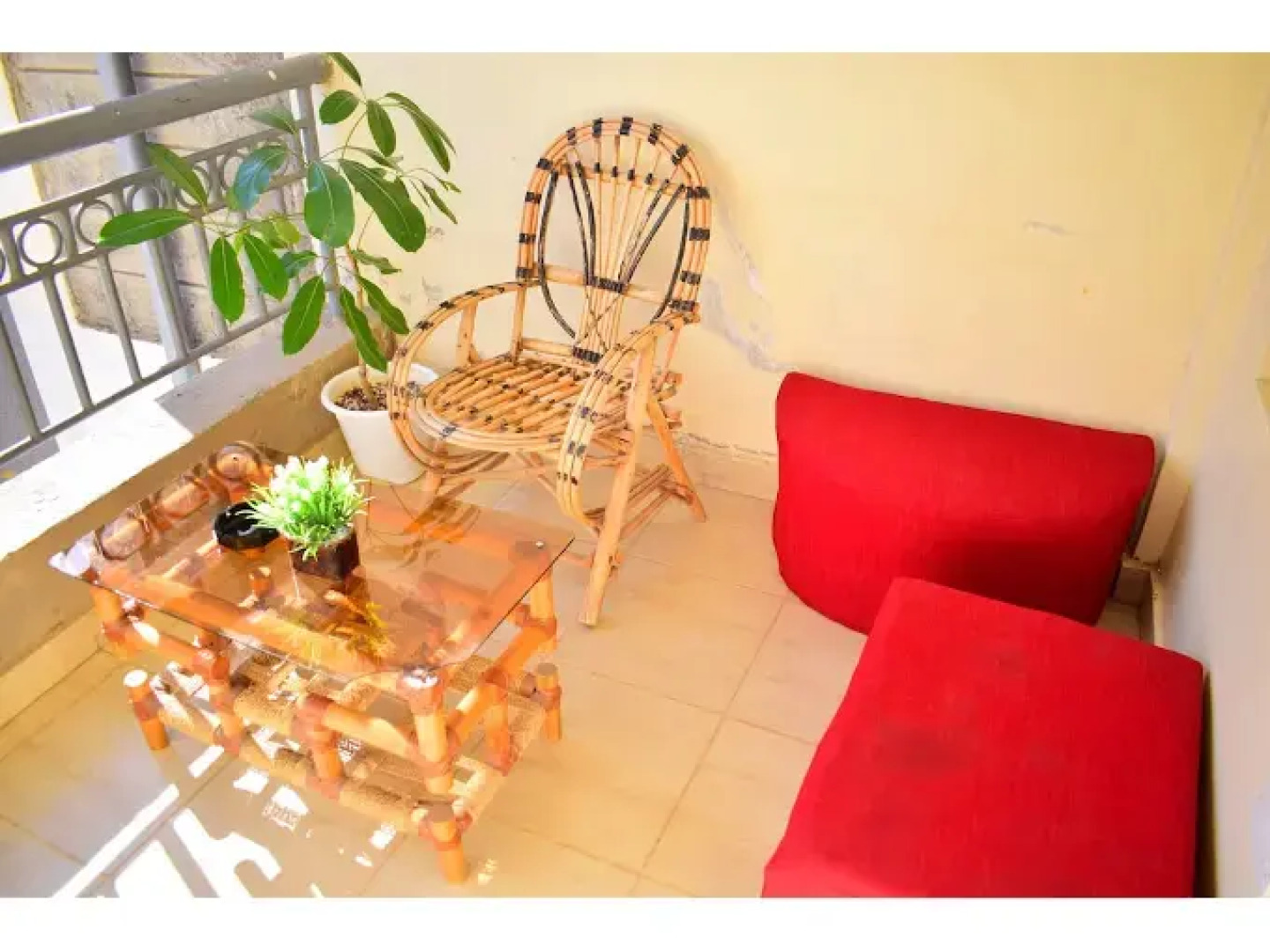 Elegant Comfy 3 Bedroom Apartment