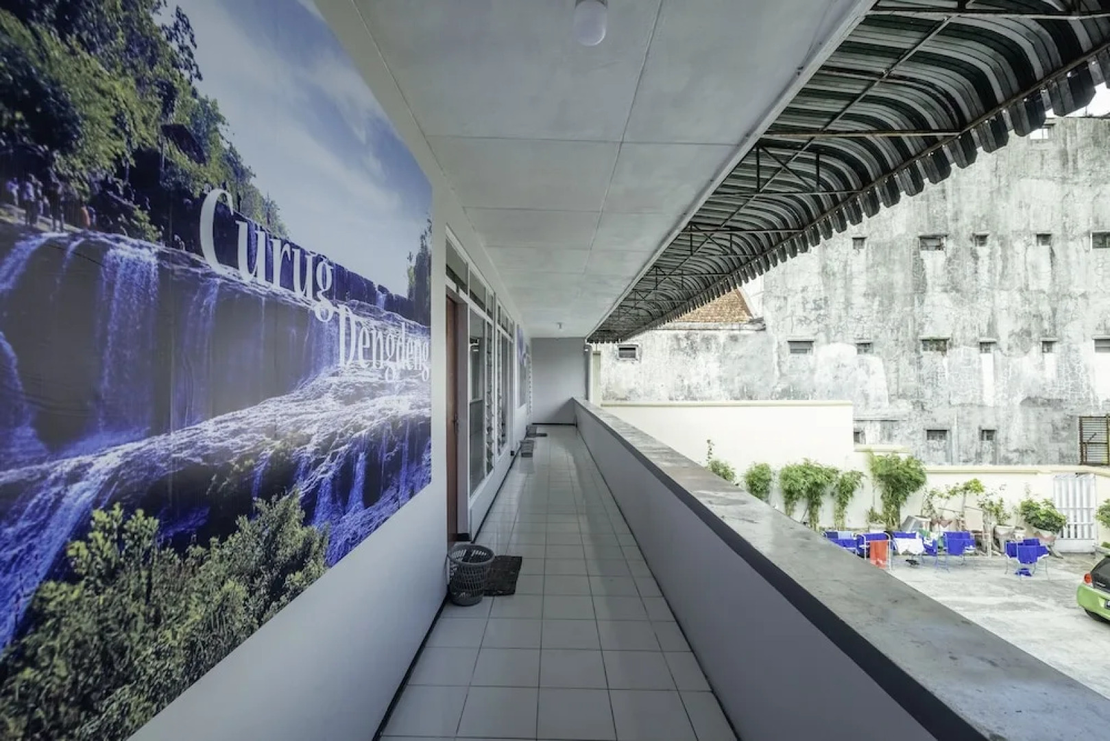 Hotel Priangan by OYO Rooms