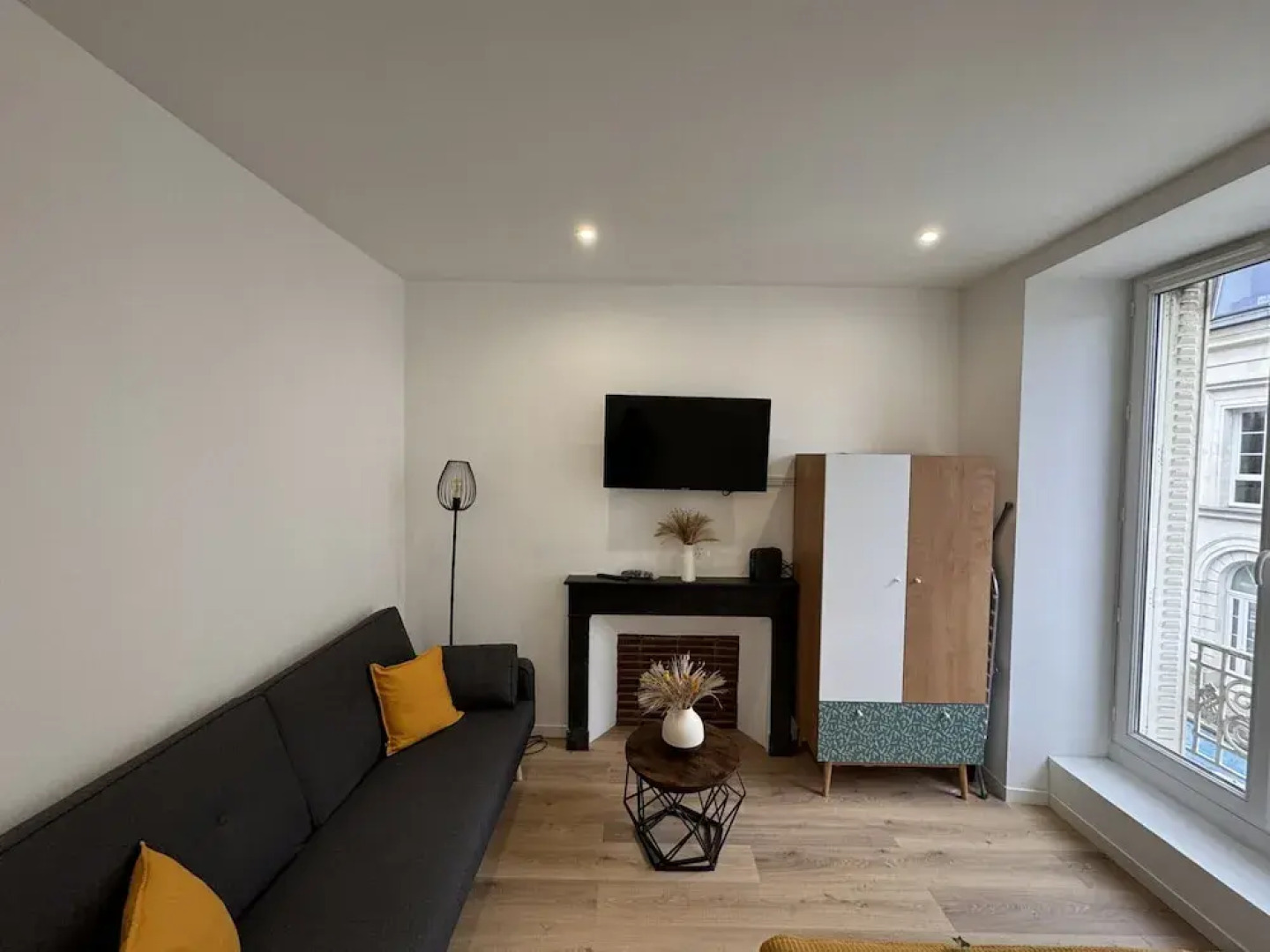 Cozy Urban Nest Near Le Mans