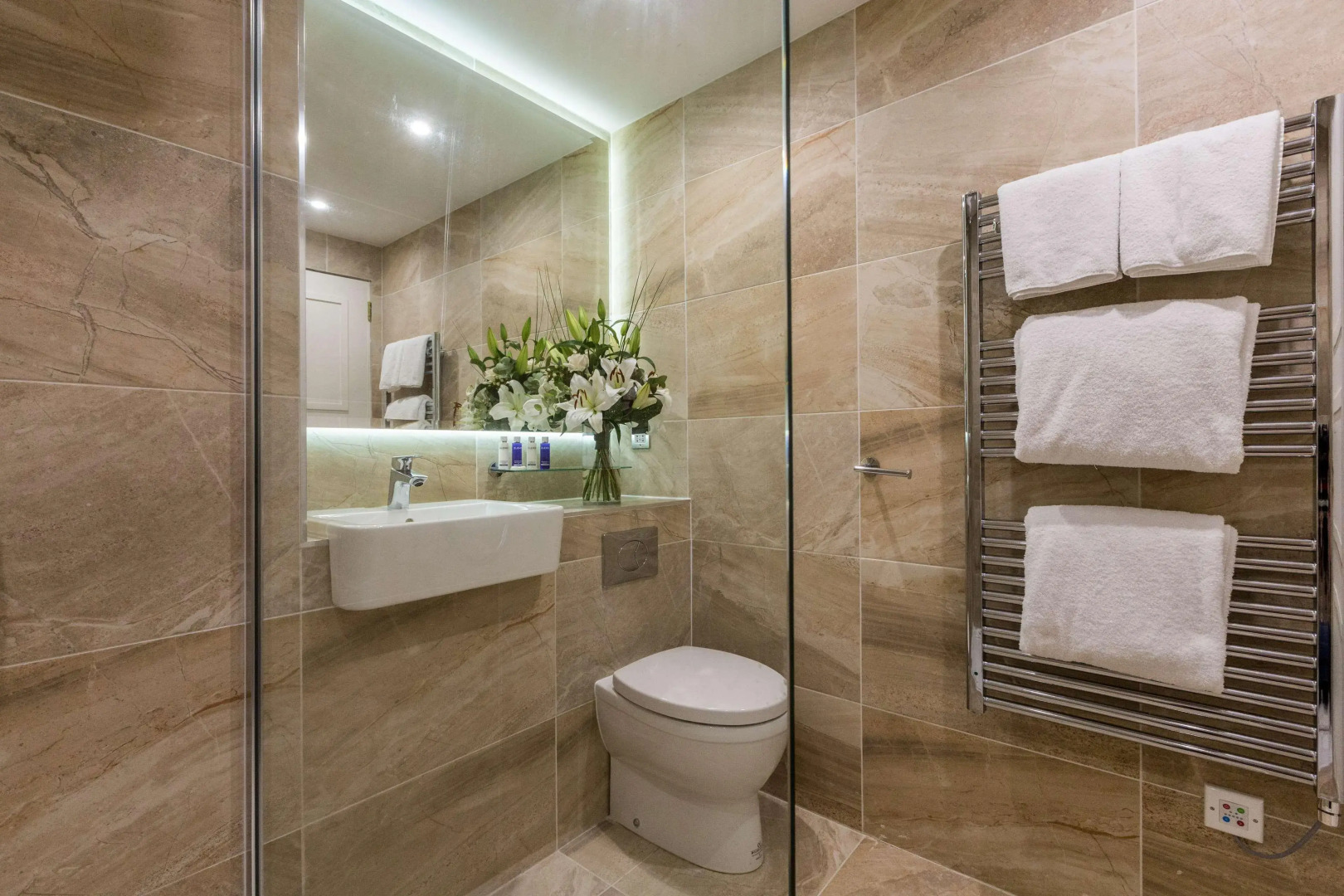 Gleddoch Golf & Spa Resort