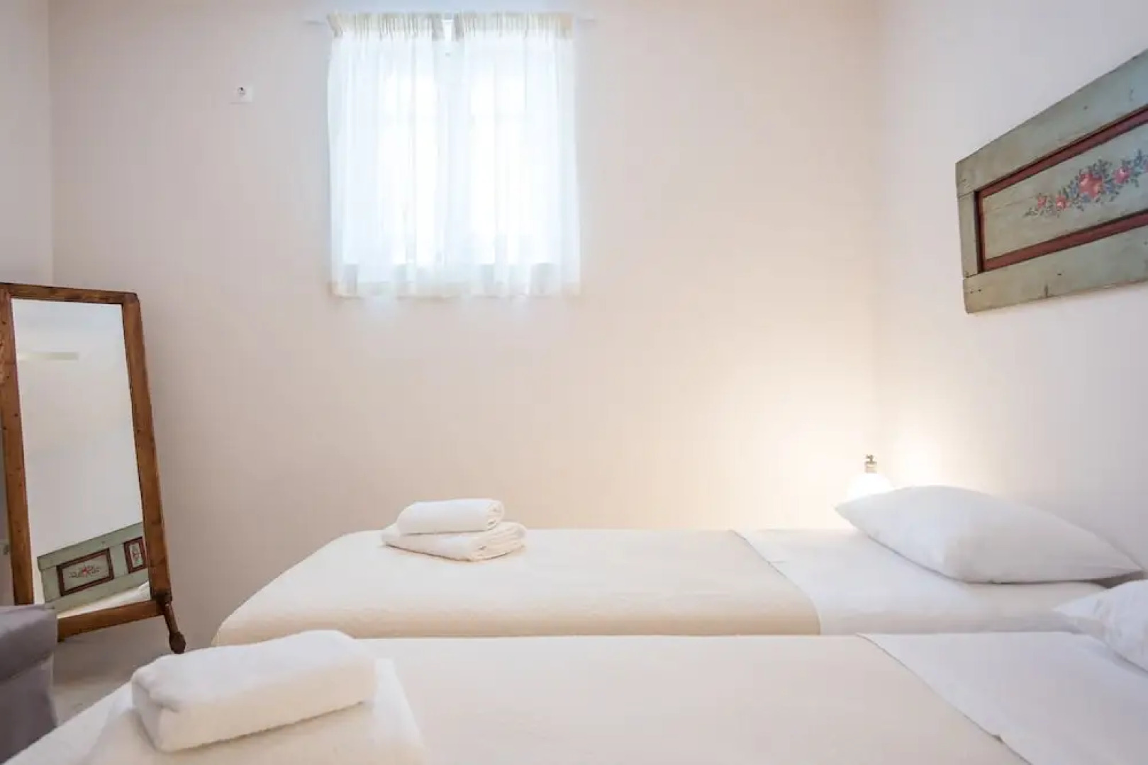 Eclectic island villa - gorgeous sea views, garden by VillaRentalsgr