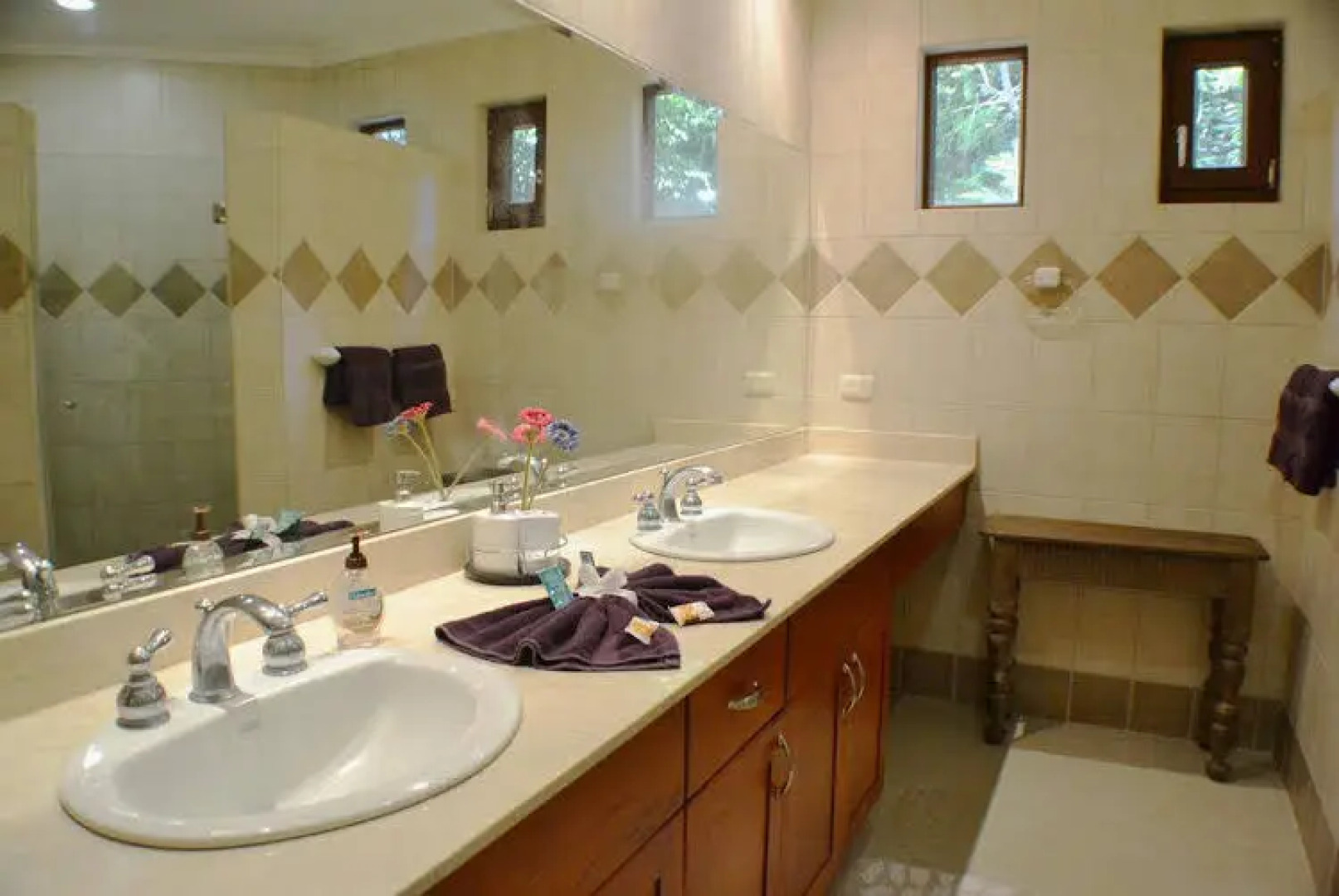 Private beach path, pool view- M03