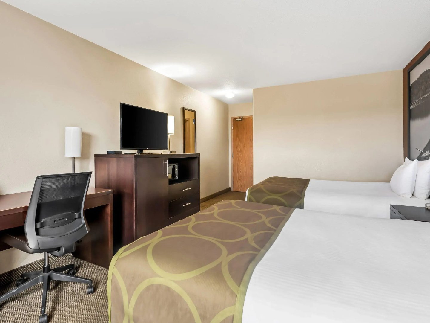 Super 8 by Wyndham Meadow Lake