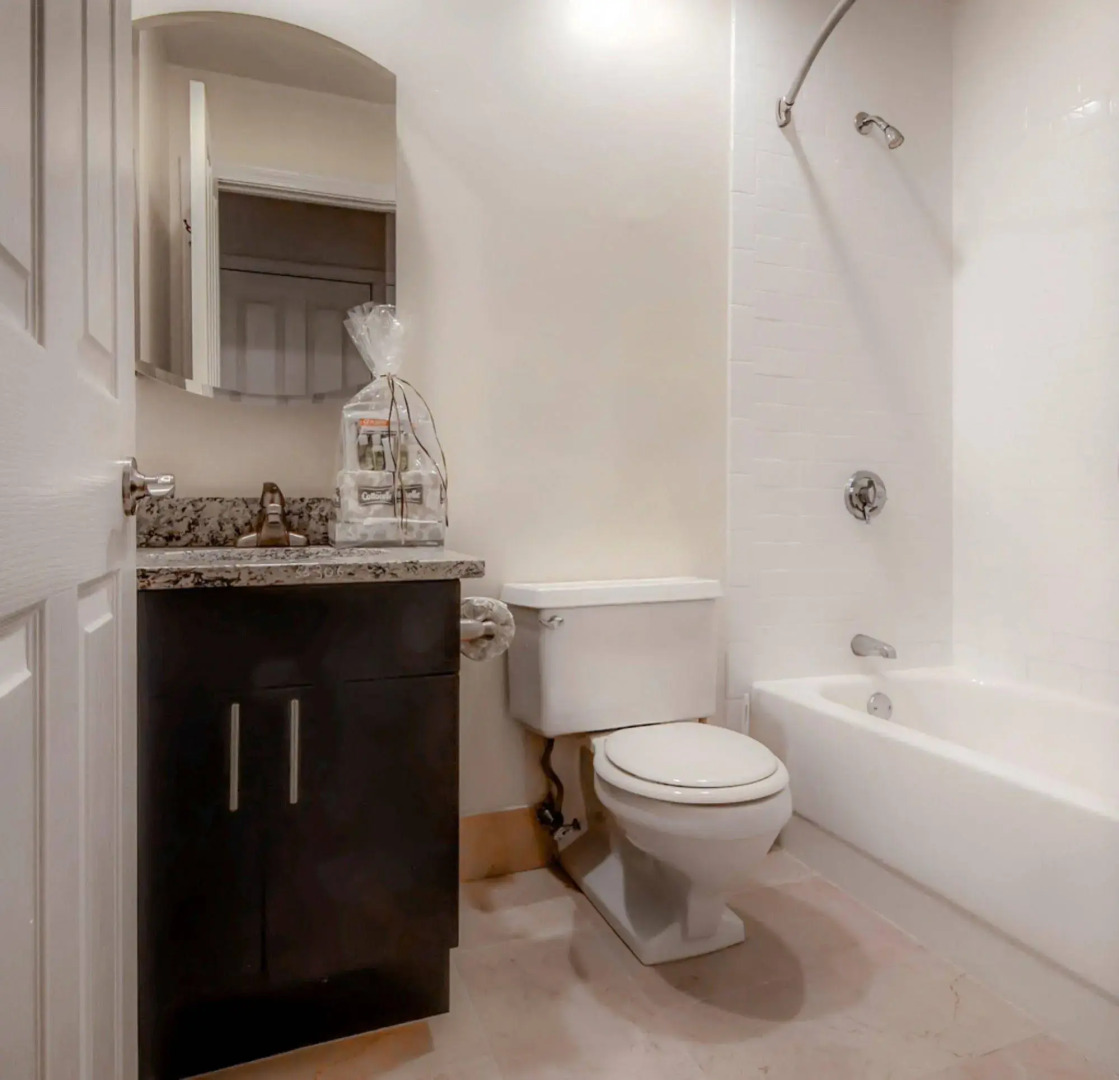 Global Luxury Suites at Main Street