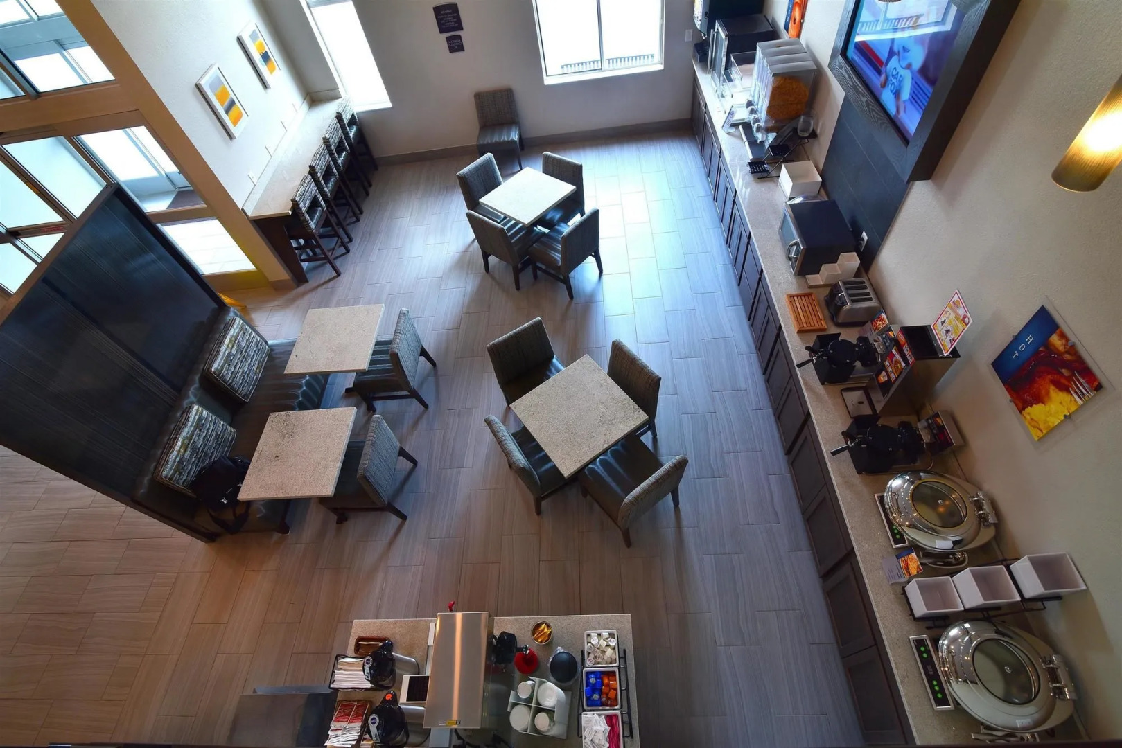 Best Western Plus Flint Airport Inn & Suites