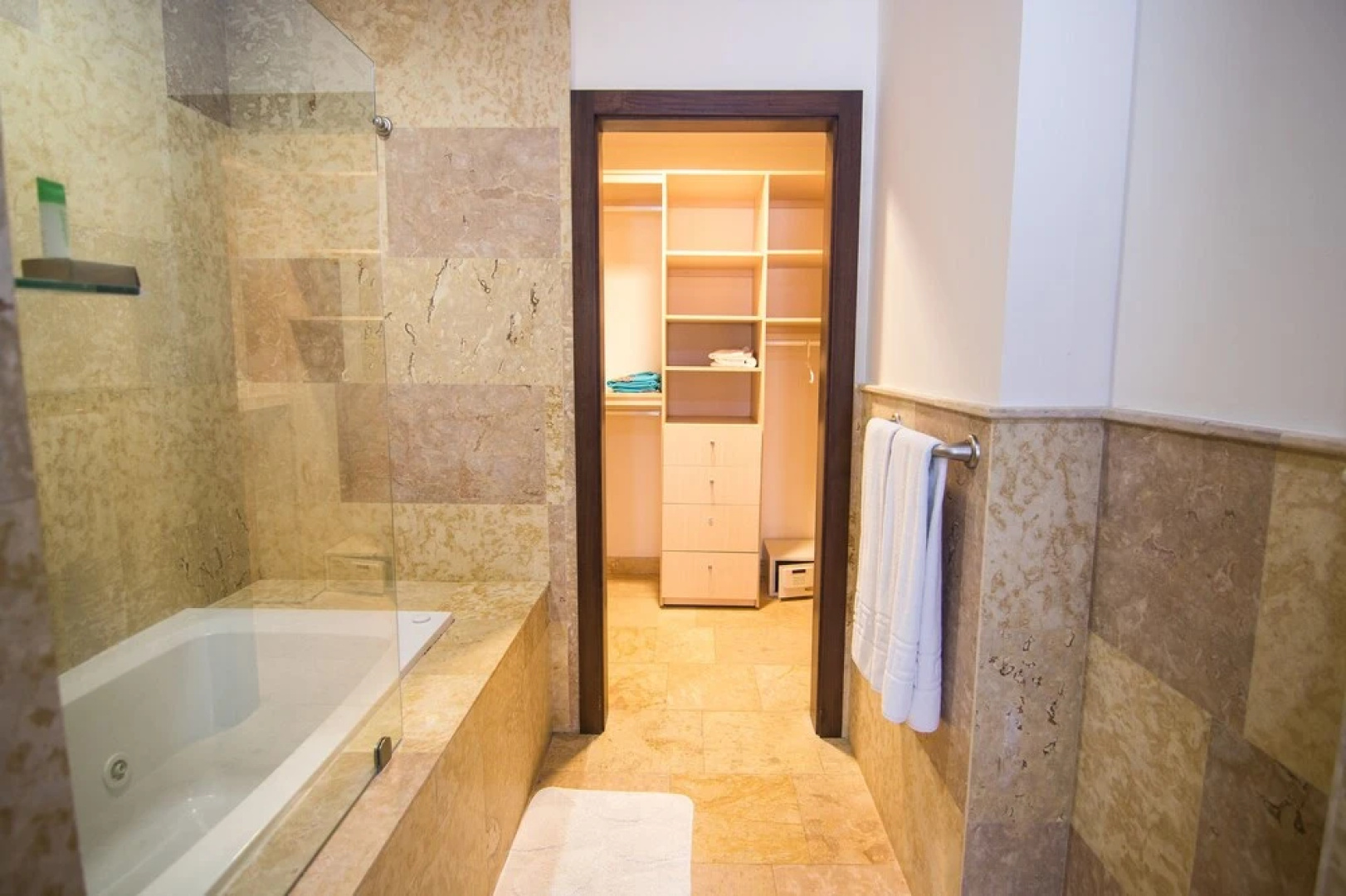 Acqua Residences Jaco 501