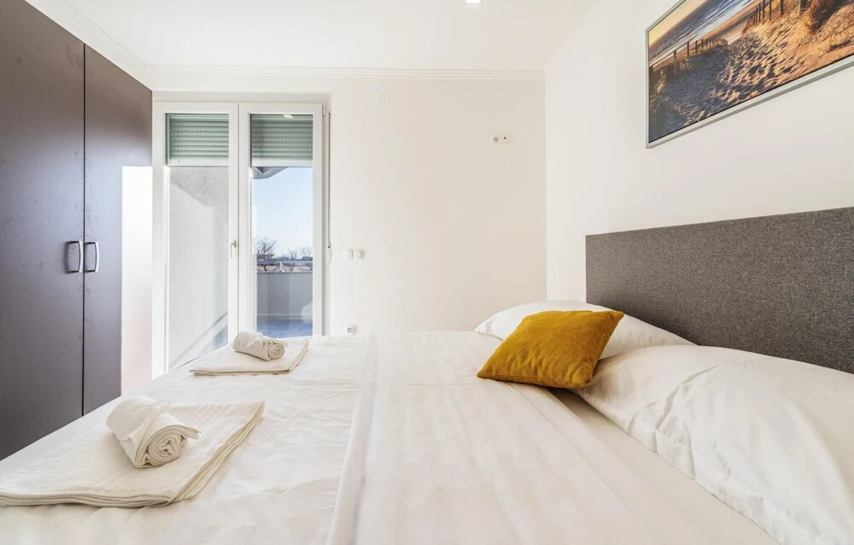 Stunning Home in Vrsi With 5 Bedrooms, Wifi and Outdoor Swimming Pool