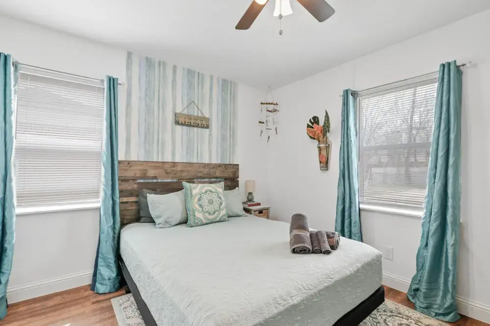 Cozy Spacious Allergy Friendly Retreat - 4BR