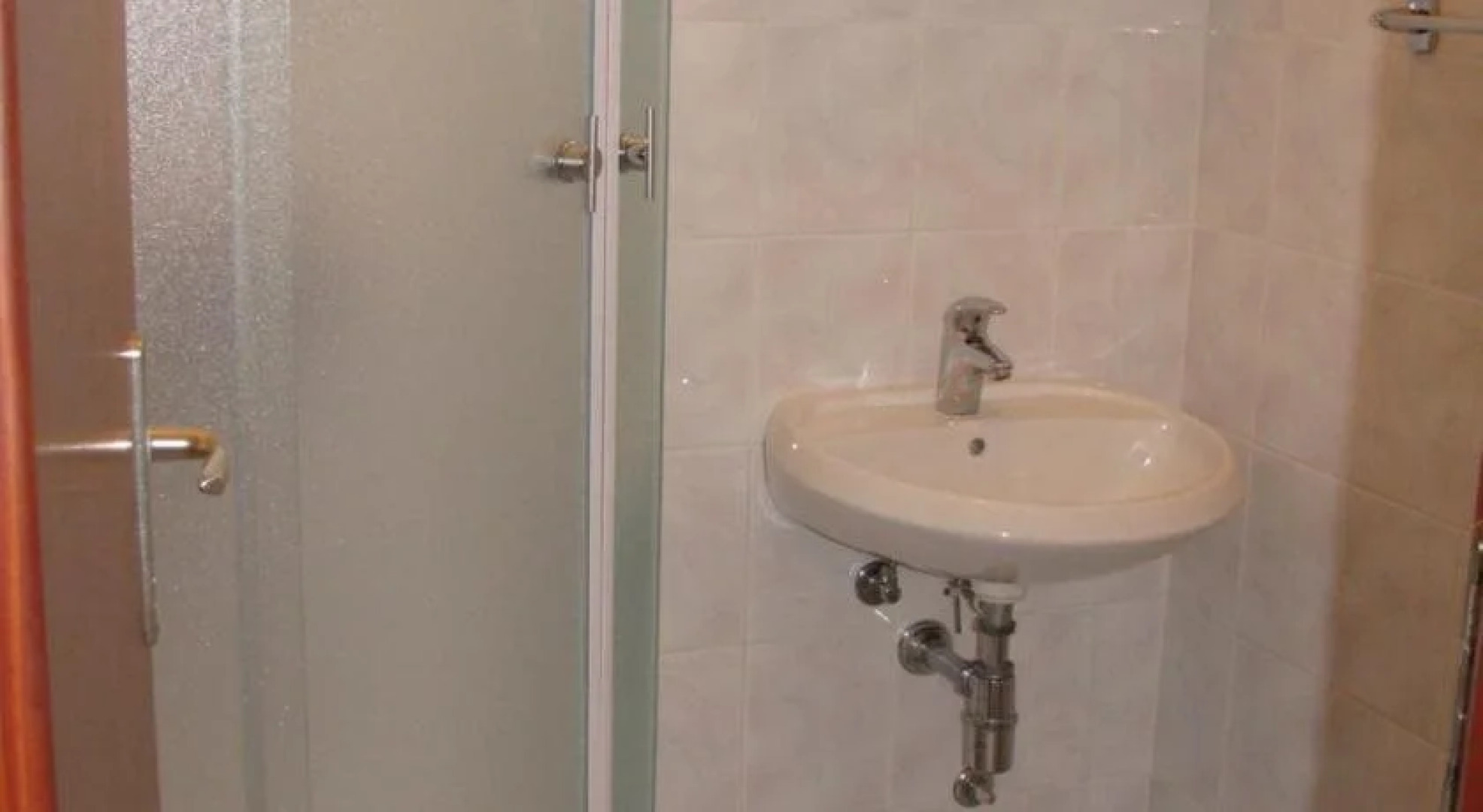 Apartments & Rooms Pierino