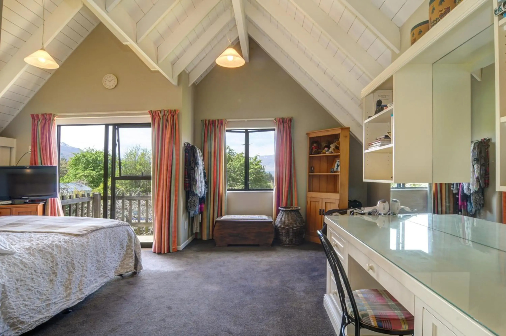Mountain View Lodge