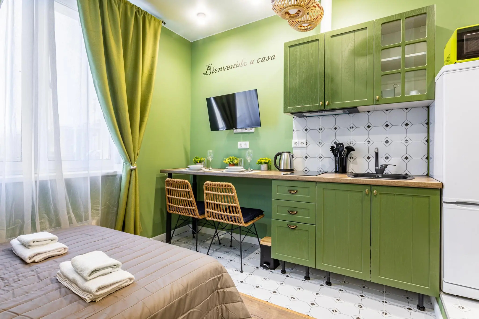 InHome24 (ИнХоум24) на аллее Берёзовая 19к6