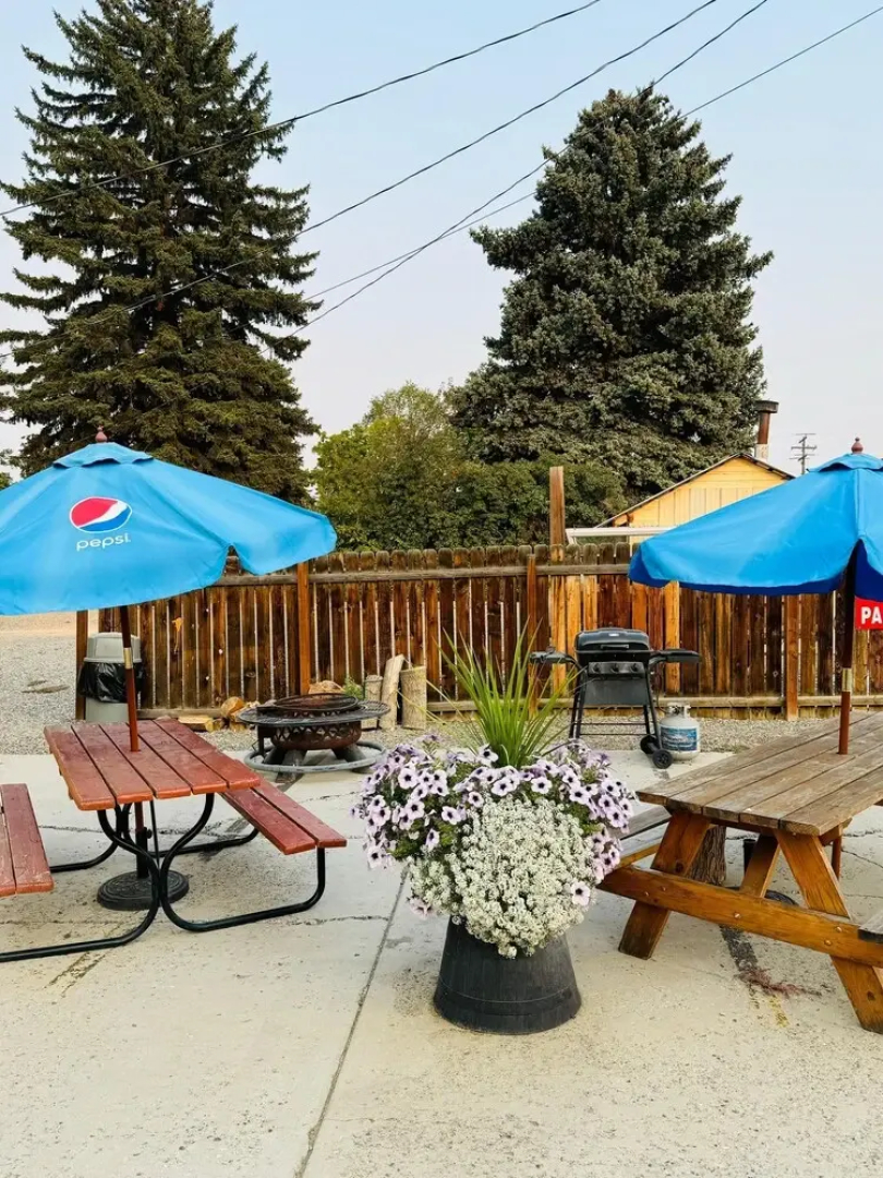 Bear Counrty Inn