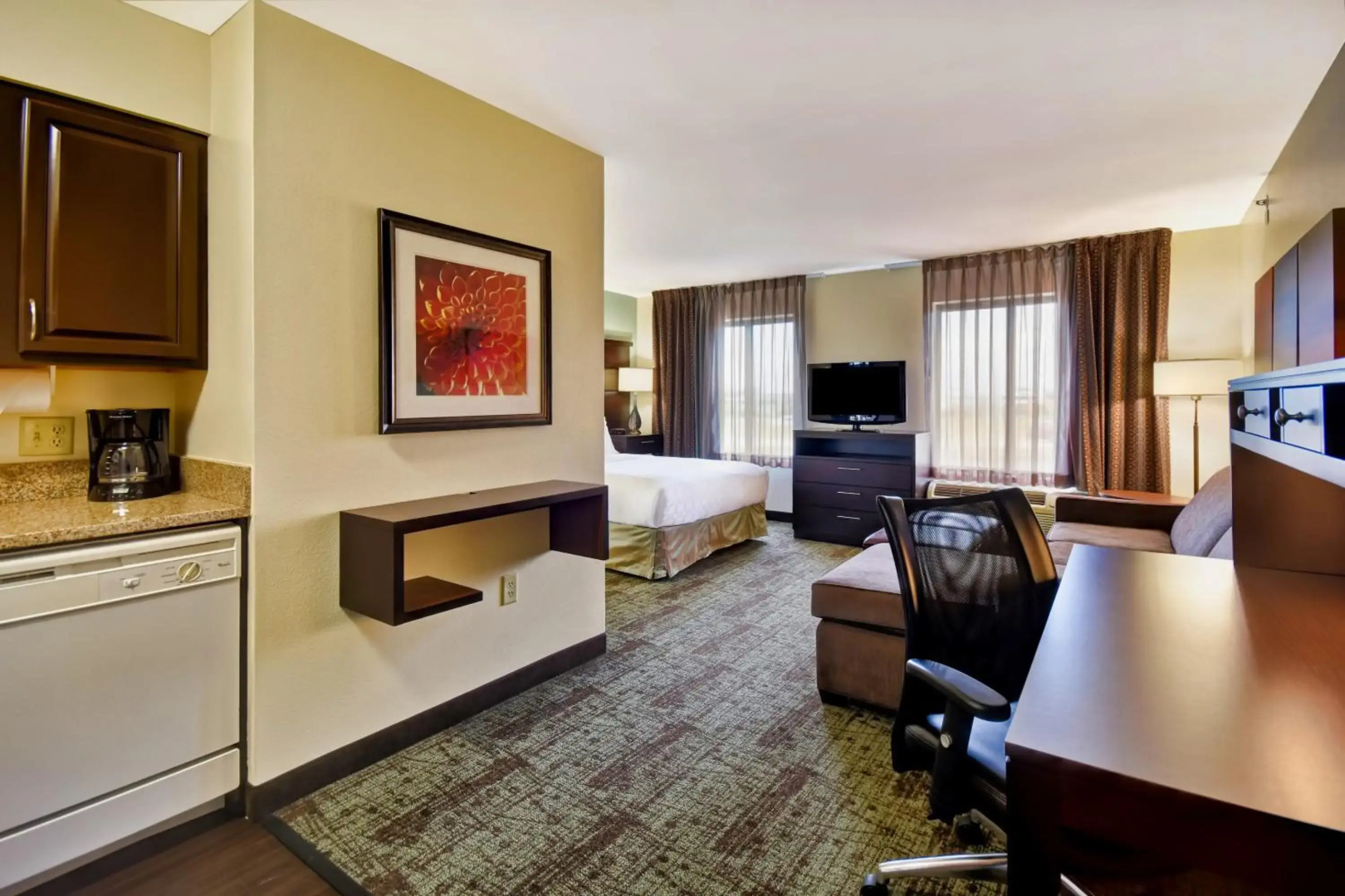 Staybridge Suites Middleton Madison-West by IHG