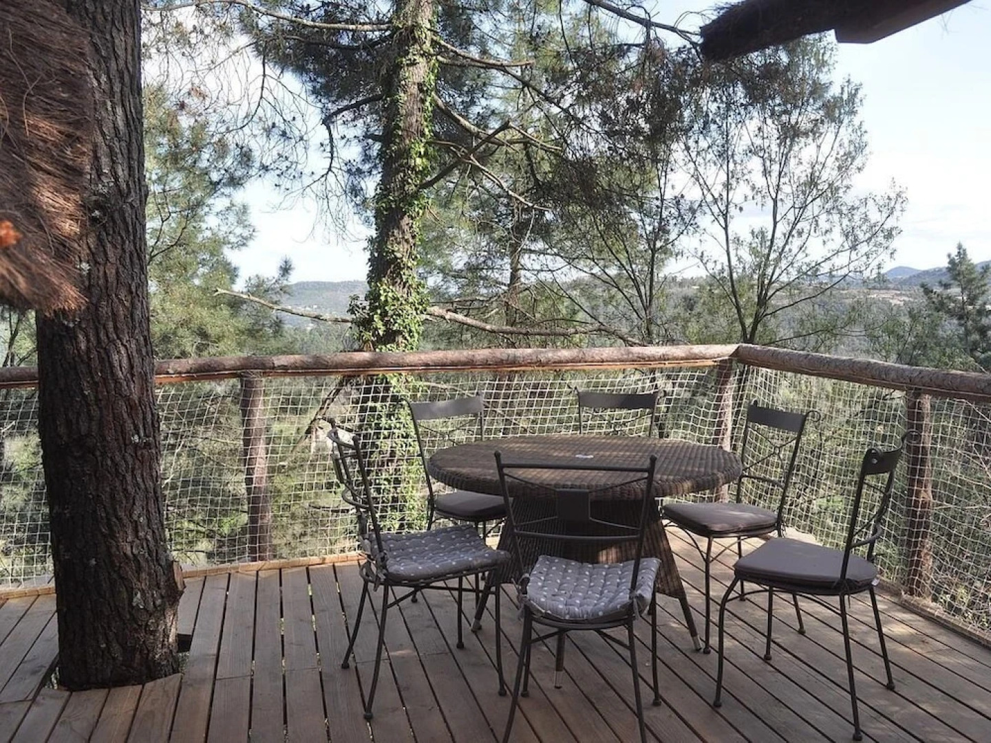 Arbres & Cabanes Mas de la Croix Noire