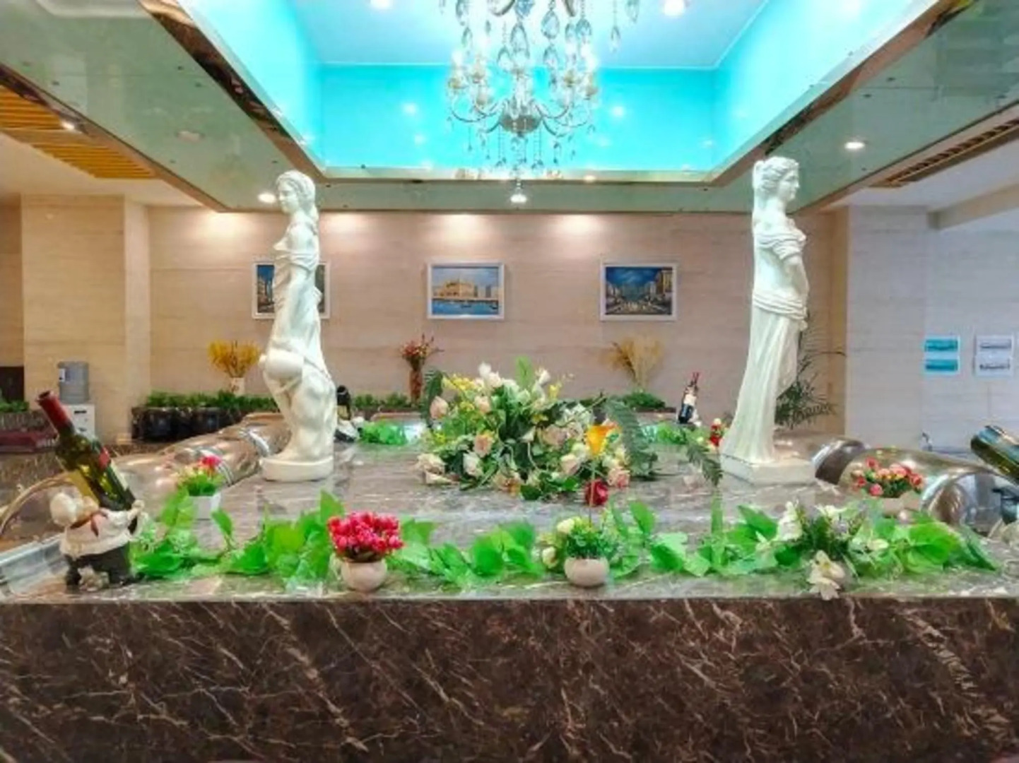 Xinyuan Hotel Wanzai