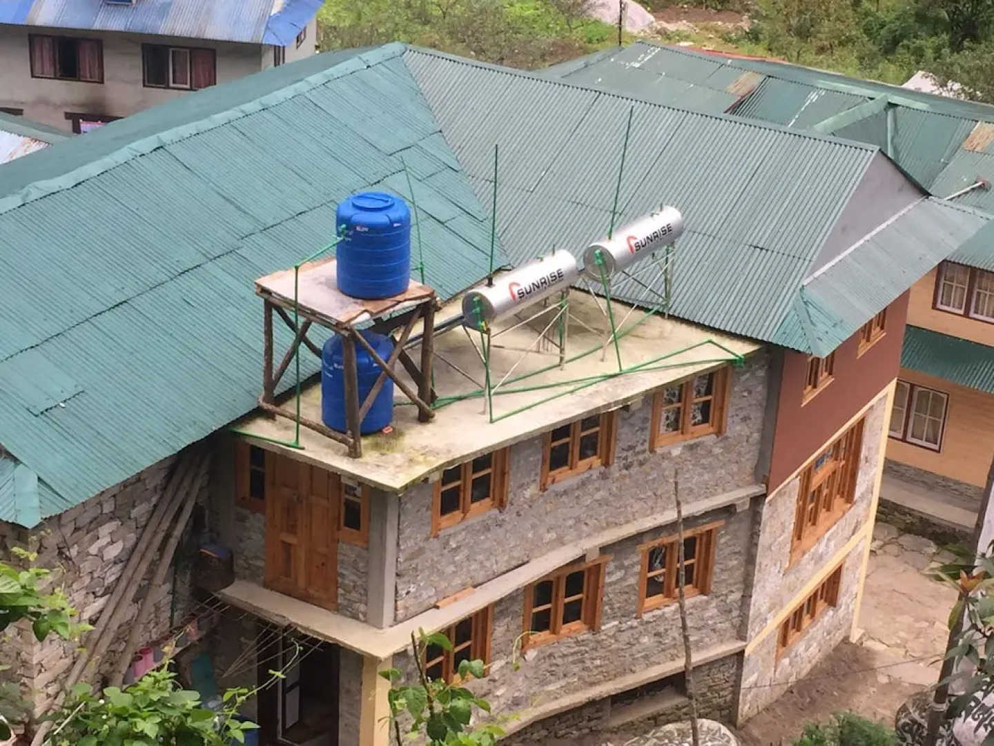 Tribeni Lodge Restaurant And Bar