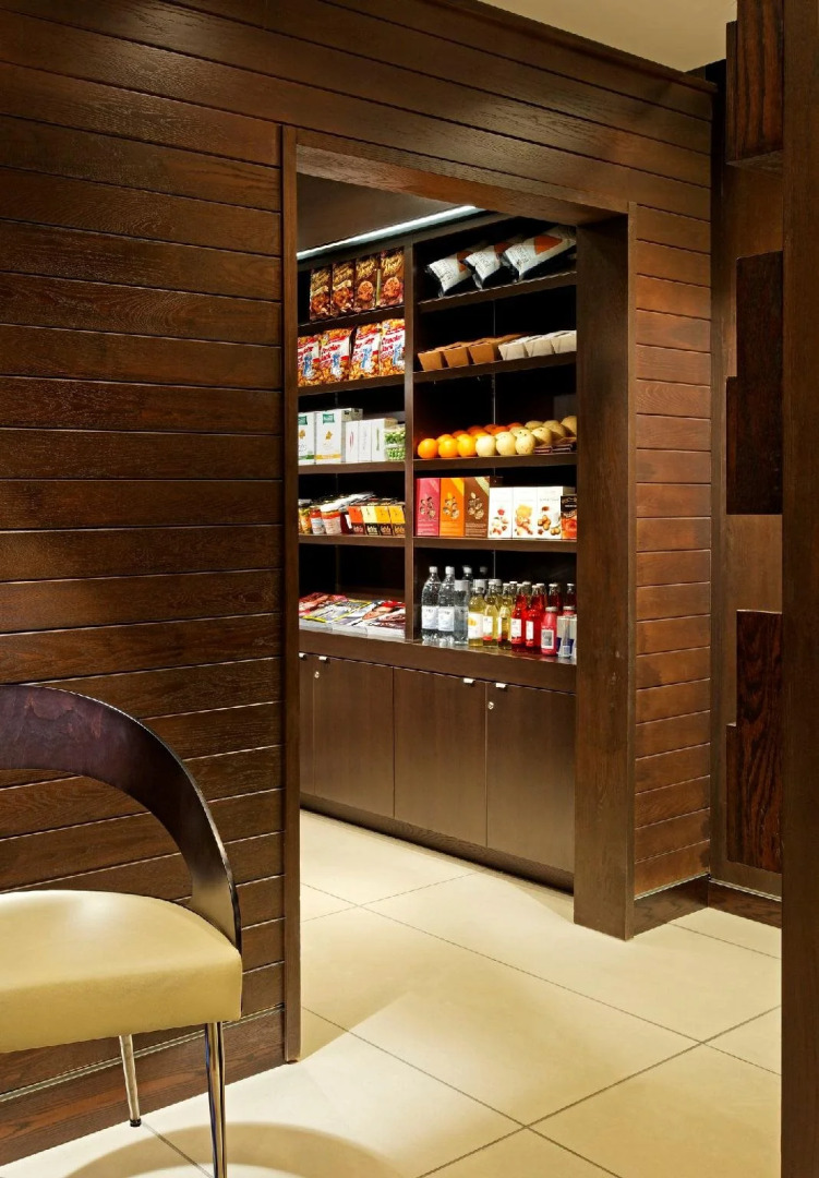 Cambridge Suites Hotel