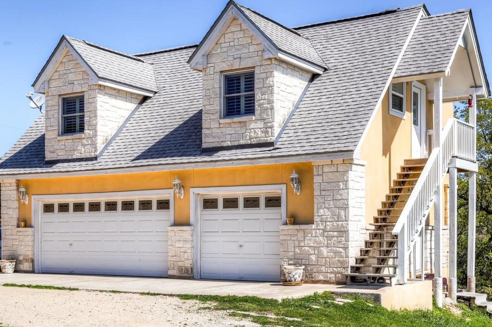 TNT Hill Country Getaways